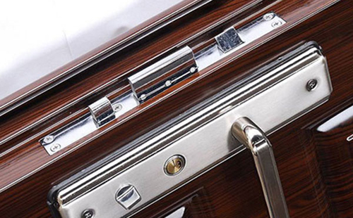 裕安24小时上门开锁公司